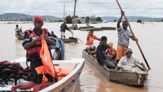 Evacuation de sinistrés 