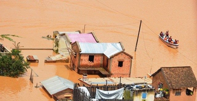 Quartier inondé à Tana