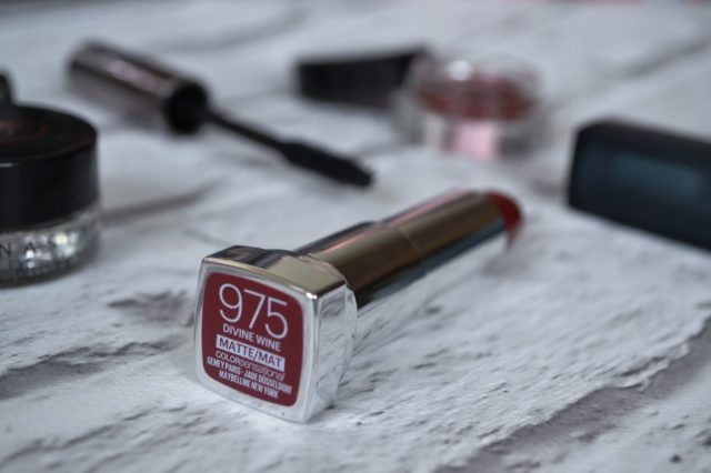 Le rouge à lèvres Color Sensationnal numéro 975