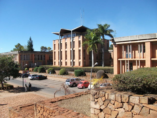 L'université d’Antananarivo dont la faculté des Lettres et des Sciences Humaines