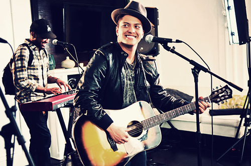 Bruno Mars, maintes fois primé aux Grammy, MTV, Brit, NRJ et American Music Awards