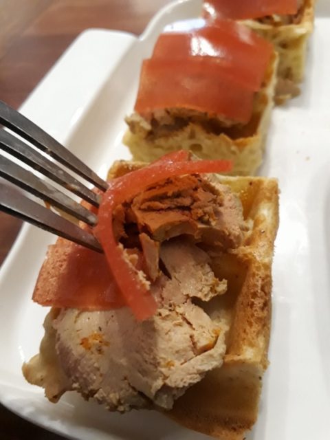 Le duck waffle de plus près