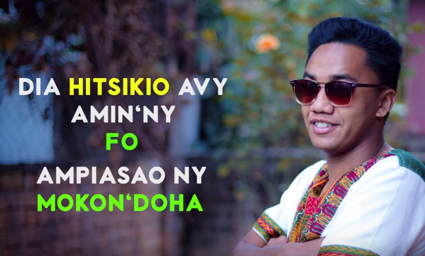 "Itsikio" la chanson qui encourage à garder le sourire et la tête haute malgré les difficultés