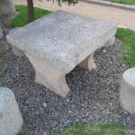 Une table vue de près