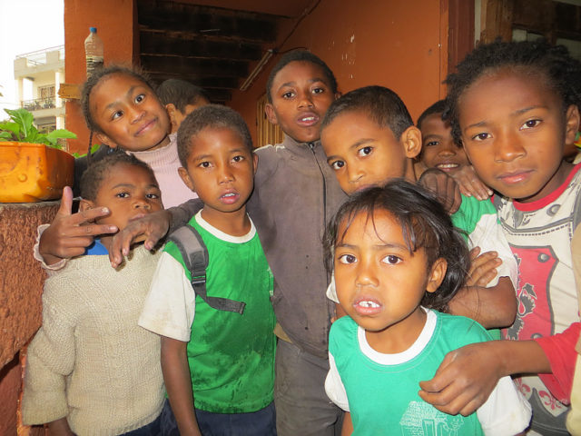 Quelques uns des enfants recueillis au centre Tsimoka