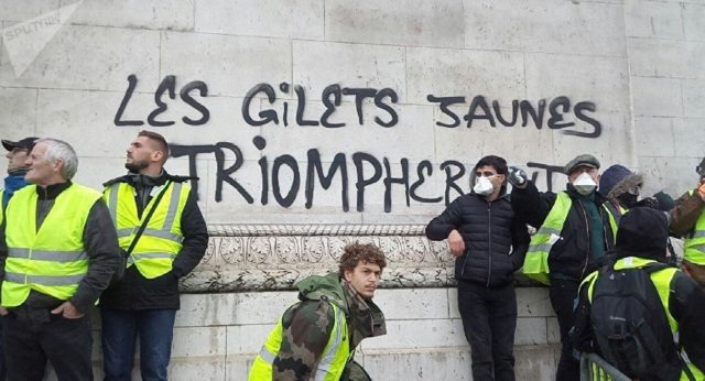 Le mouvement continue, mais le nombre de manifestants a nettement diminué