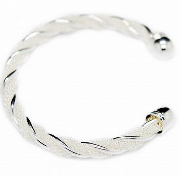 Bracelet jonc torsadé argent, le meilleur des bijoux discount à 19,99 €