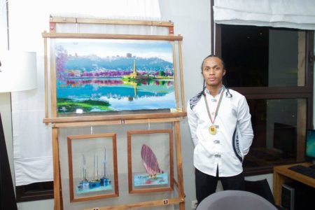 Natoa Rasolonjatovo, le prodige de la peinture sur verre