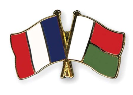 Pour promouvoir l'art malagasy en France les deux pays ont su rester en bon terme