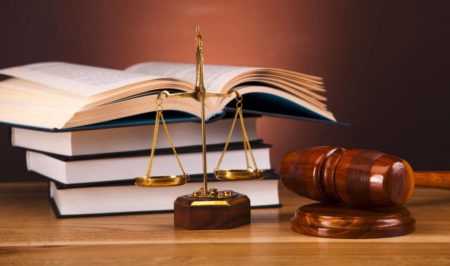 Juridique qualifie tout ce qui est fait devant la justice