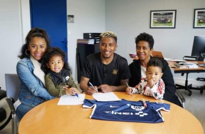 Selon Julia Nomenjanahary, la passion du football chez Lalaina s'est transmise de mère en fils