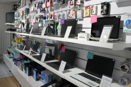 ¿Dónde comprar material informático en Antananarivo ?