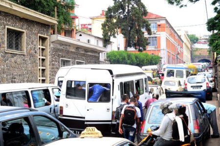 Gare aux embouteillages, si vous voulez vivre à Madagascar
