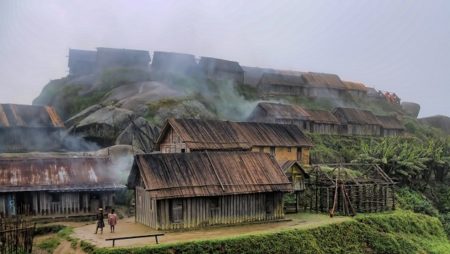 À cause de la déforestation, le peuple Zafimaniry a dû s'installer dans les montagnes