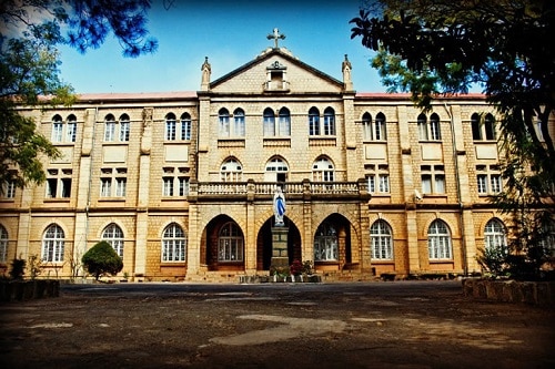 Le bâtiment de l'UCM