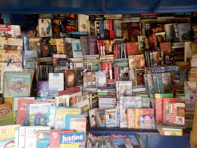 Na Madagaskaru se typologie literárních žánrů mění podle čteného jazyka