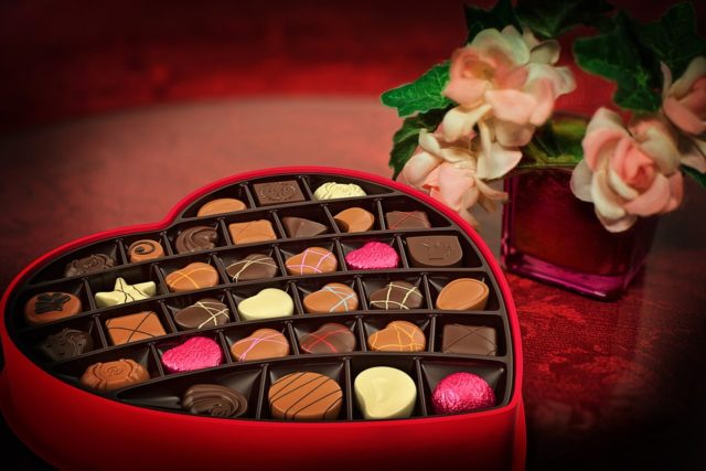 Does Valentine's Day always rhyme with flowers and chocolate? Not necessarily!