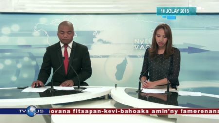"Ny Vaovao", el telediario de TV Plus Madagascar parece estar fuera de control de los programas de noticias más populares de la capital.